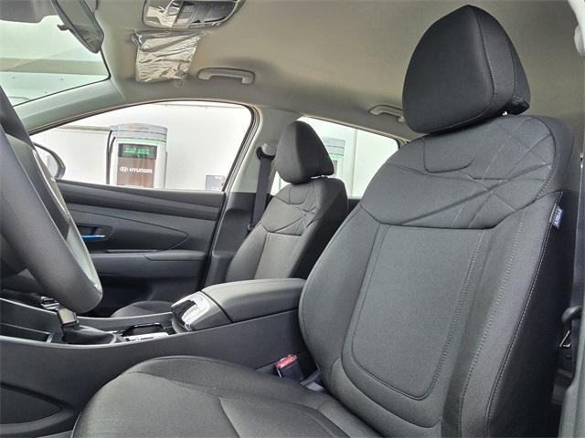 new 2025 Hyundai Tucson car, priced at $29,884