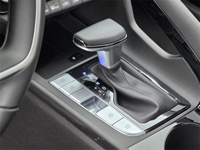 new 2025 Hyundai Elantra car, priced at $26,439