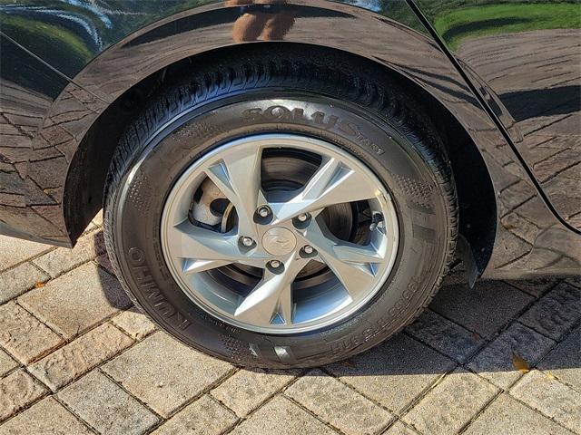 used 2023 Hyundai Elantra car, priced at $18,794