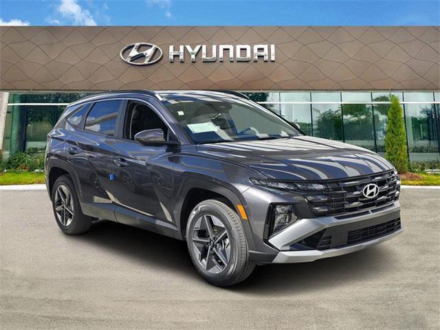 new 2025 Hyundai TUCSON Hybrid car, priced at $37,750