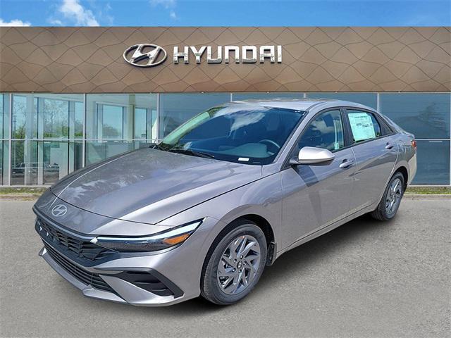 new 2025 Hyundai Elantra car, priced at $24,277
