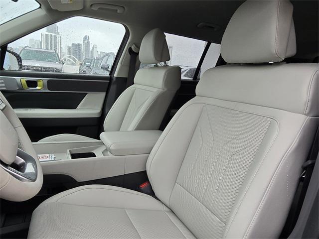 new 2025 Hyundai Santa Fe car, priced at $38,261