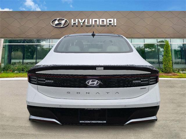 new 2025 Hyundai Sonata Hybrid car, priced at $39,033