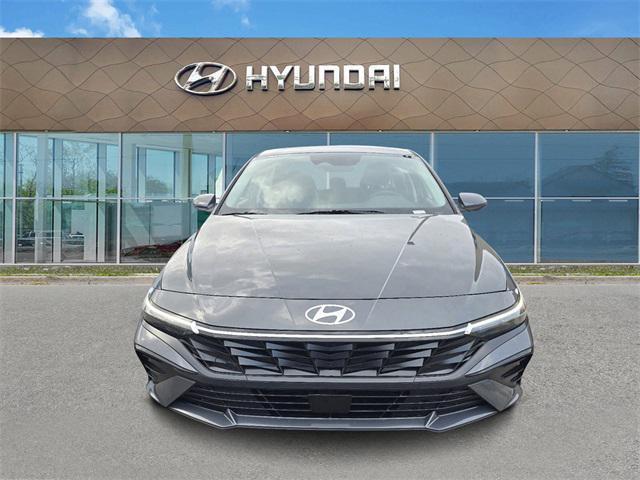 new 2025 Hyundai Elantra car, priced at $26,456