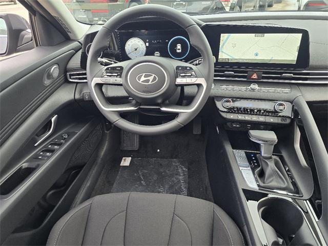 new 2025 Hyundai Elantra car, priced at $26,456