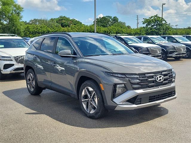 new 2025 Hyundai Tucson car, priced at $35,040