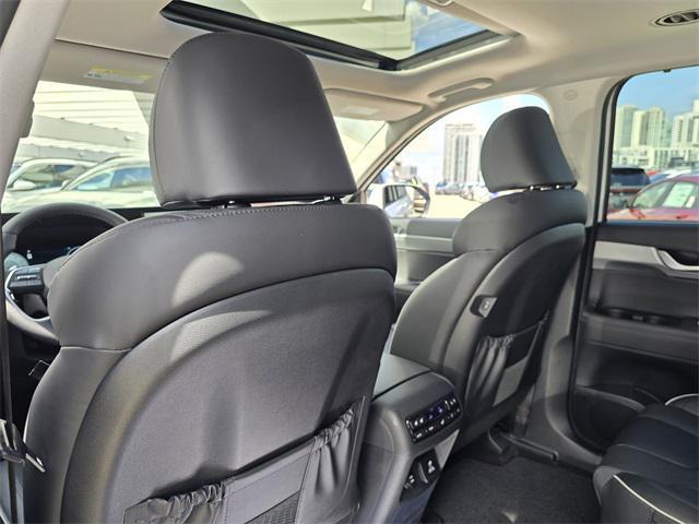 new 2025 Hyundai Palisade car, priced at $49,890