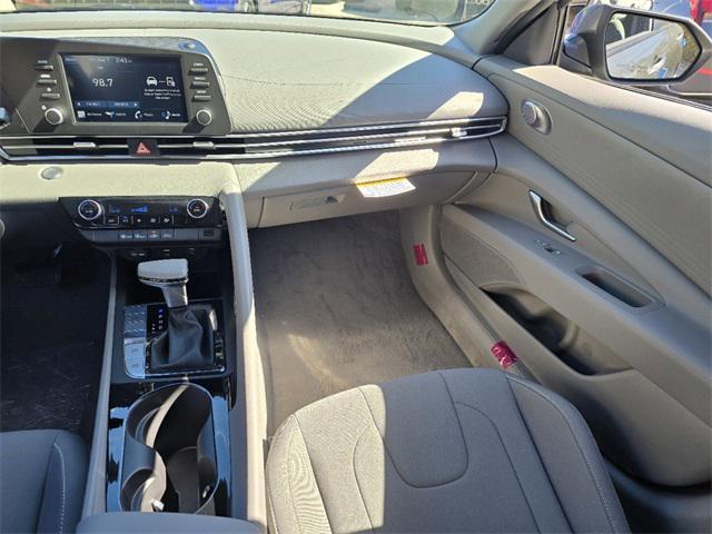 new 2025 Hyundai ELANTRA HEV car, priced at $26,479