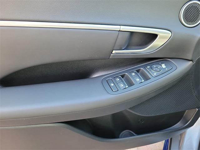 used 2023 Hyundai Sonata car, priced at $21,384