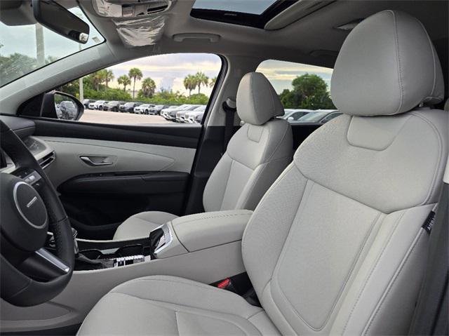 new 2025 Hyundai Tucson car, priced at $34,253