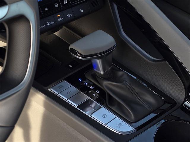new 2025 Hyundai Elantra car, priced at $26,925