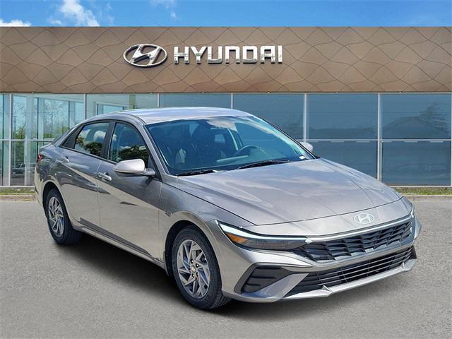 new 2025 Hyundai Elantra car, priced at $23,965