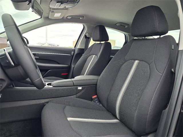 new 2025 Hyundai Sonata Hybrid car, priced at $31,960