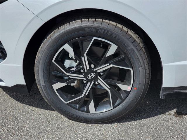 new 2025 Hyundai Sonata car, priced at $29,192