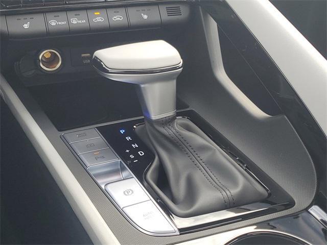 new 2025 Hyundai Elantra car, priced at $27,715