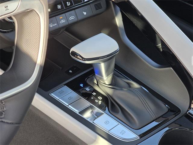 new 2025 Hyundai Elantra car, priced at $28,195
