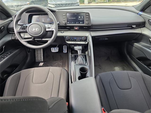 new 2025 Hyundai Elantra car