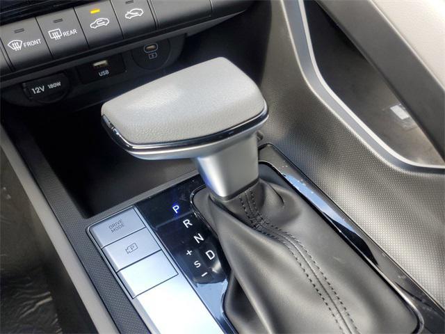 new 2025 Hyundai Elantra car, priced at $24,156
