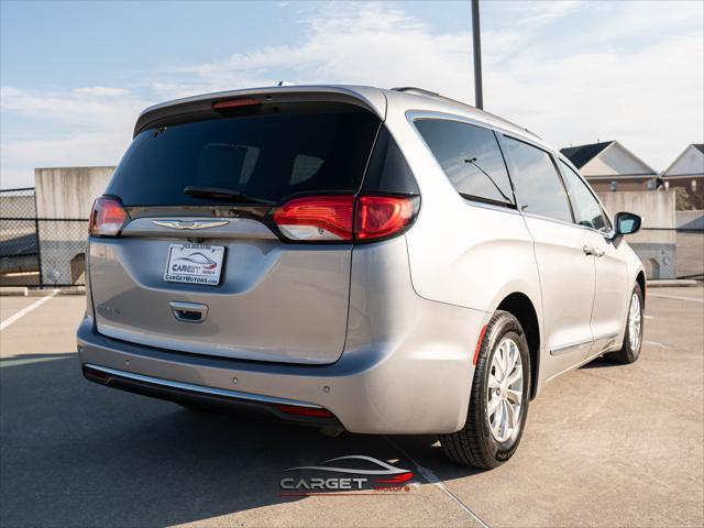 used 2017 Chrysler Pacifica car, priced at $11,699