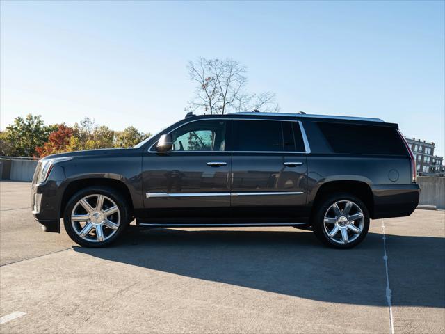 used 2018 Cadillac Escalade ESV car, priced at $28,995