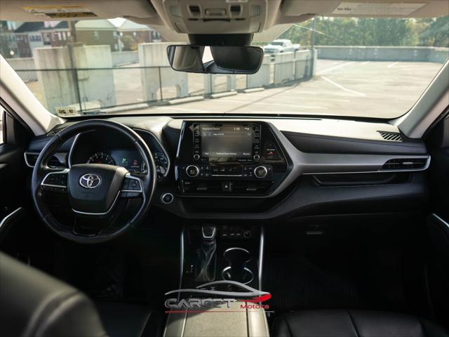 used 2021 Toyota Highlander car, priced at $28,399