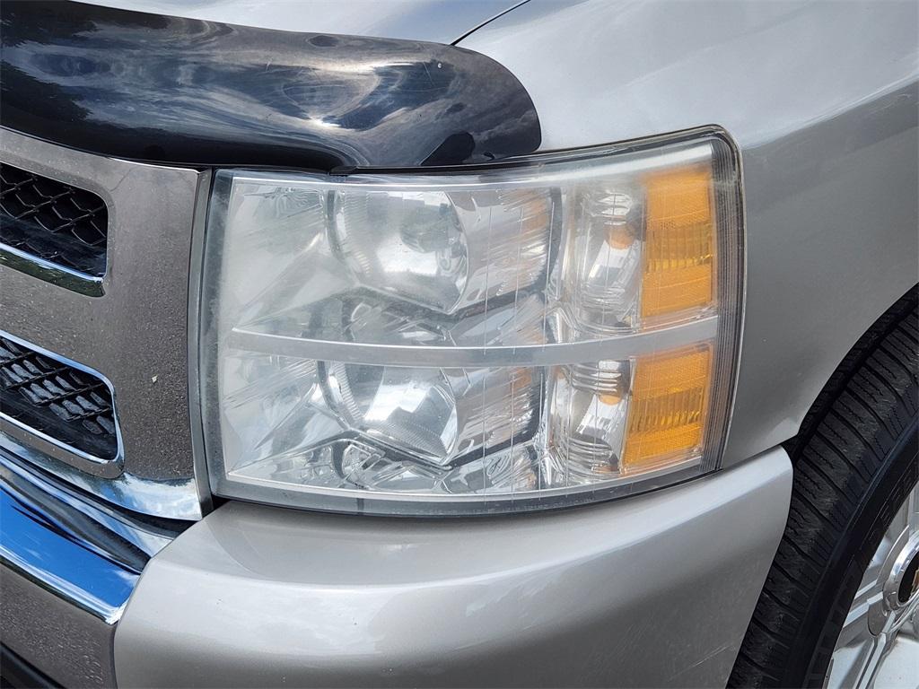 used 2009 Chevrolet Silverado 1500 car, priced at $9,433