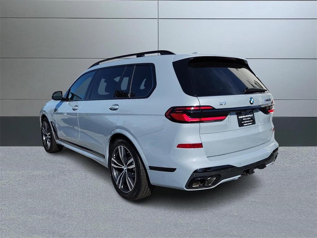 new 2025 BMW X7 car, priced at $118,925