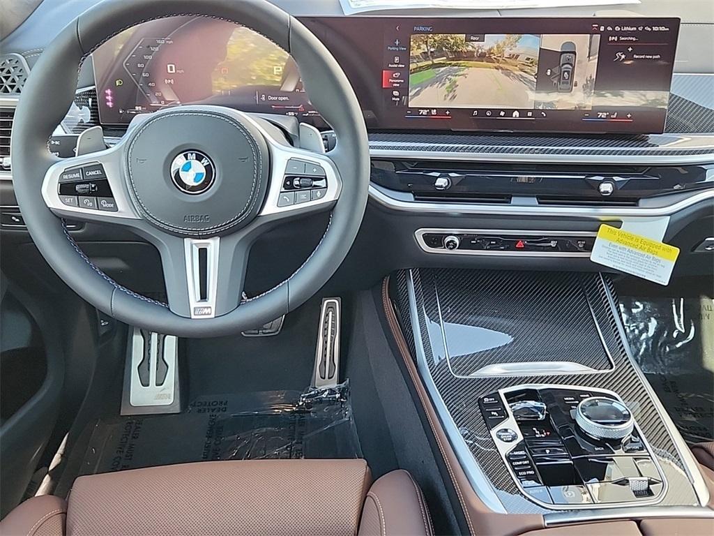 new 2025 BMW X7 car, priced at $118,925