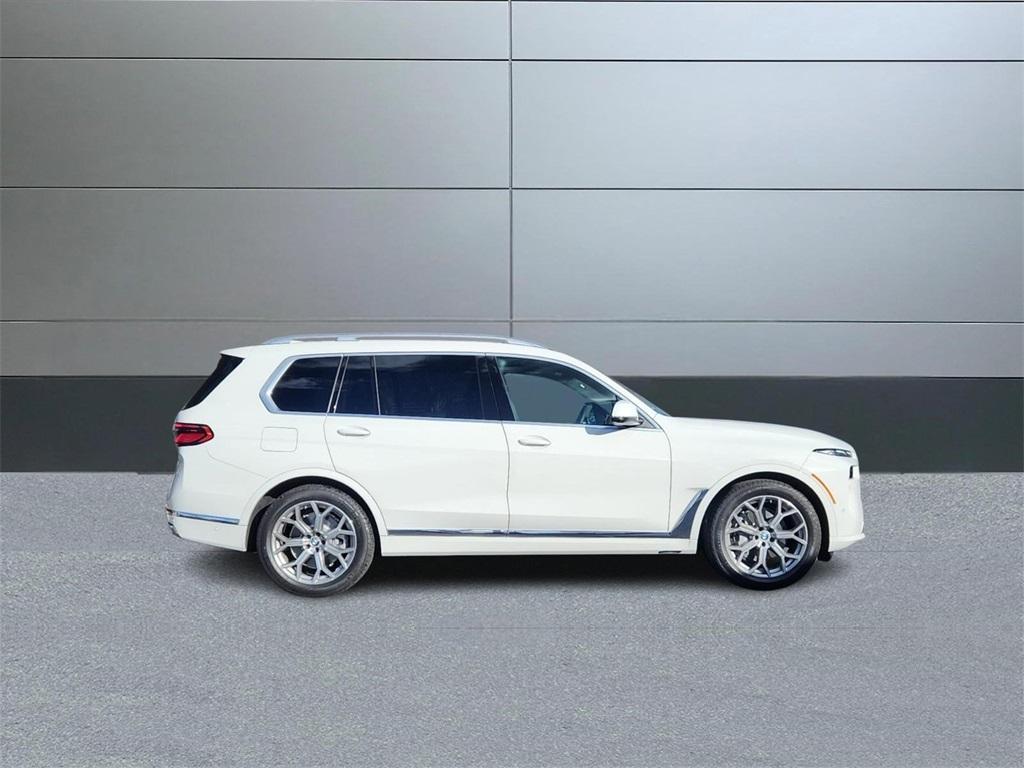 new 2025 BMW X7 car, priced at $91,275