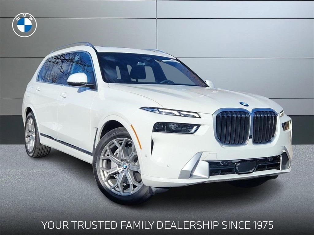 new 2025 BMW X7 car, priced at $91,275