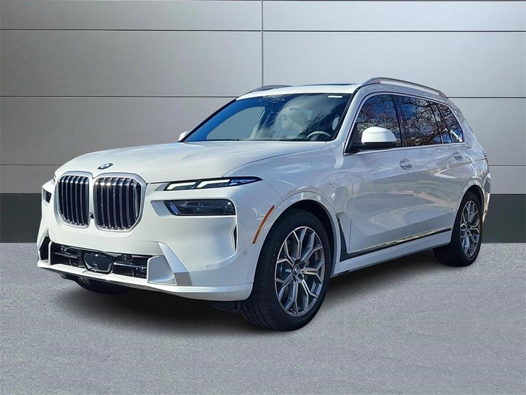 new 2025 BMW X7 car, priced at $91,275