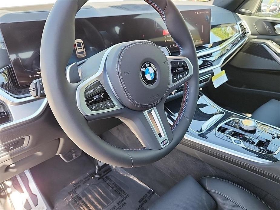 new 2025 BMW X7 car, priced at $117,725