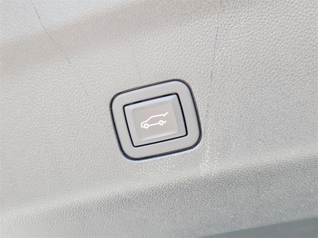 used 2024 Chevrolet Tahoe car, priced at $77,380