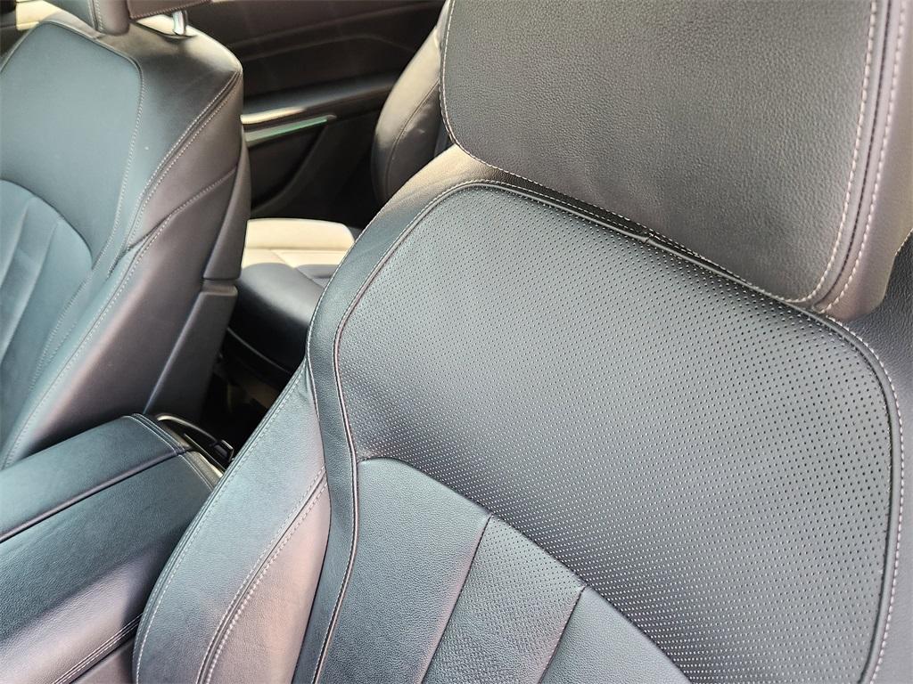 used 2021 BMW X7 car, priced at $43,952