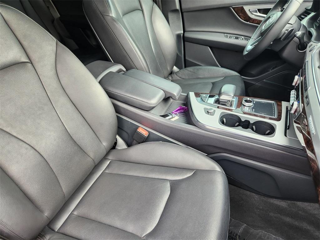 used 2019 Audi Q7 car, priced at $16,493