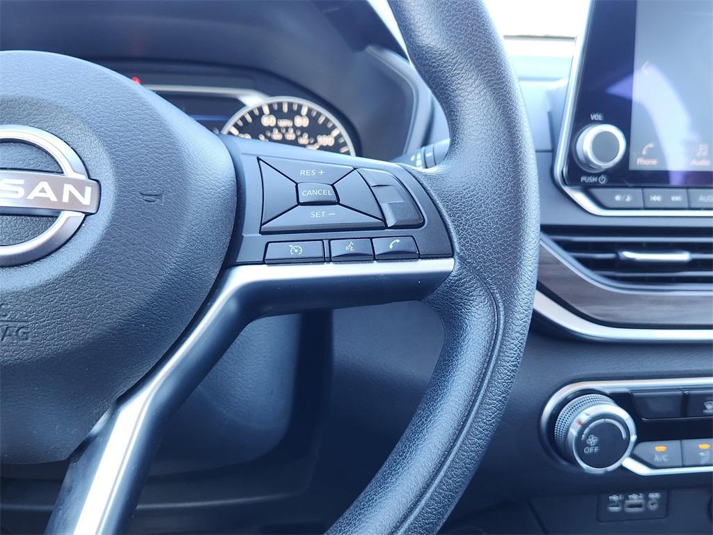 used 2023 Nissan Altima car, priced at $19,405