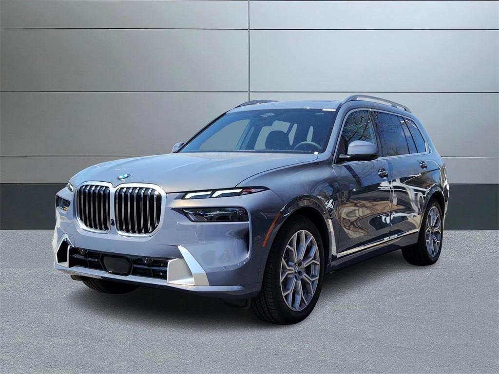 new 2025 BMW X7 car, priced at $92,160