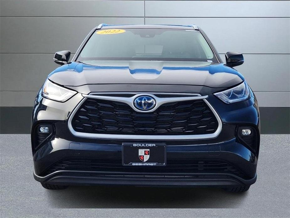 used 2022 Toyota Highlander Hybrid car, priced at $40,995