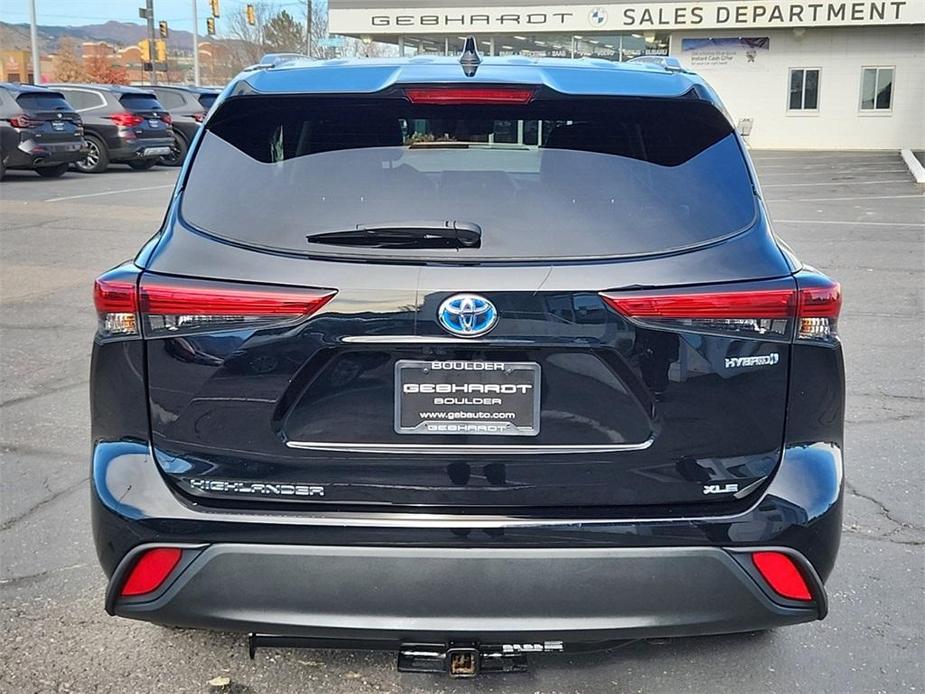 used 2022 Toyota Highlander Hybrid car, priced at $40,995