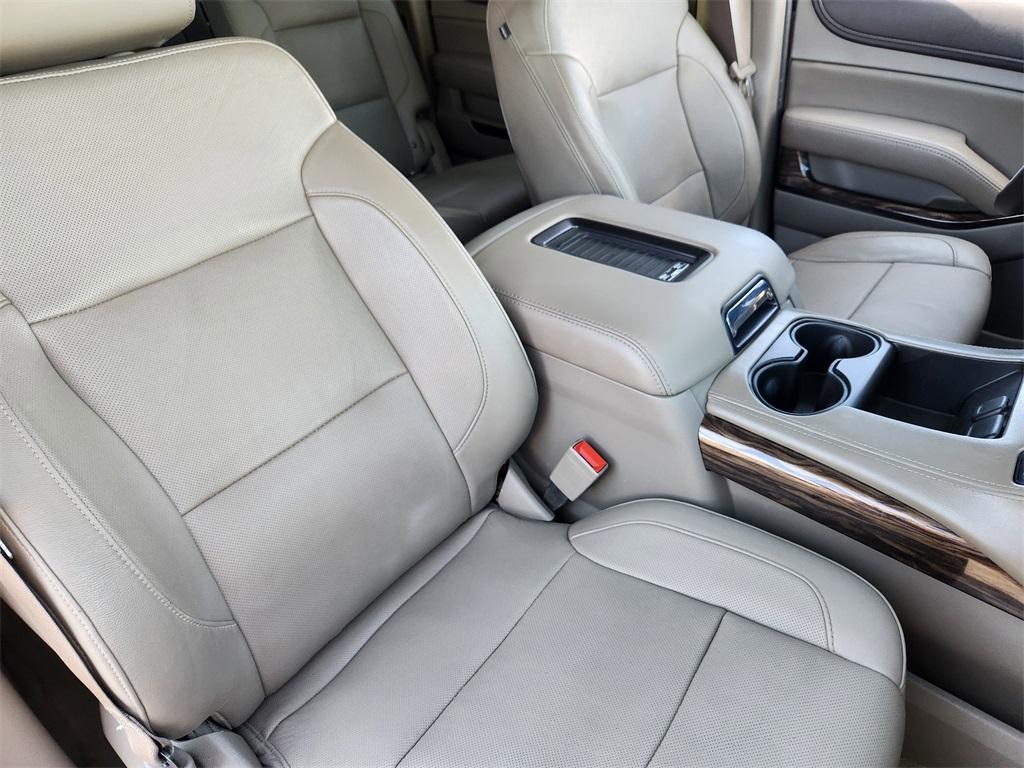 used 2016 GMC Yukon XL car, priced at $20,696