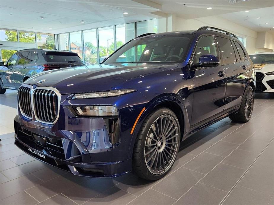 new 2025 BMW X7 car, priced at $160,145