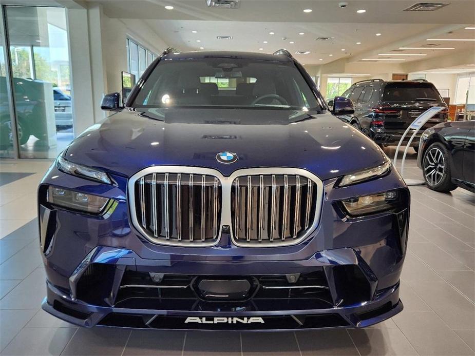 new 2025 BMW X7 car, priced at $160,145