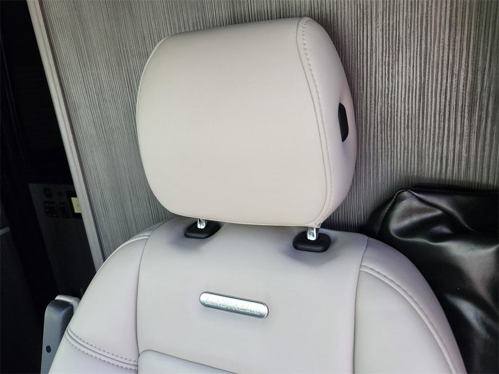used 2021 Mercedes-Benz Sprinter 2500 car