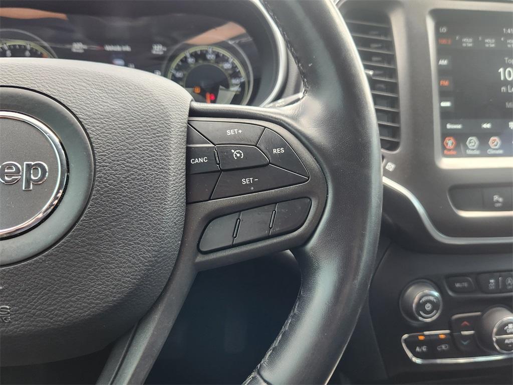 used 2020 Jeep Cherokee car, priced at $22,428