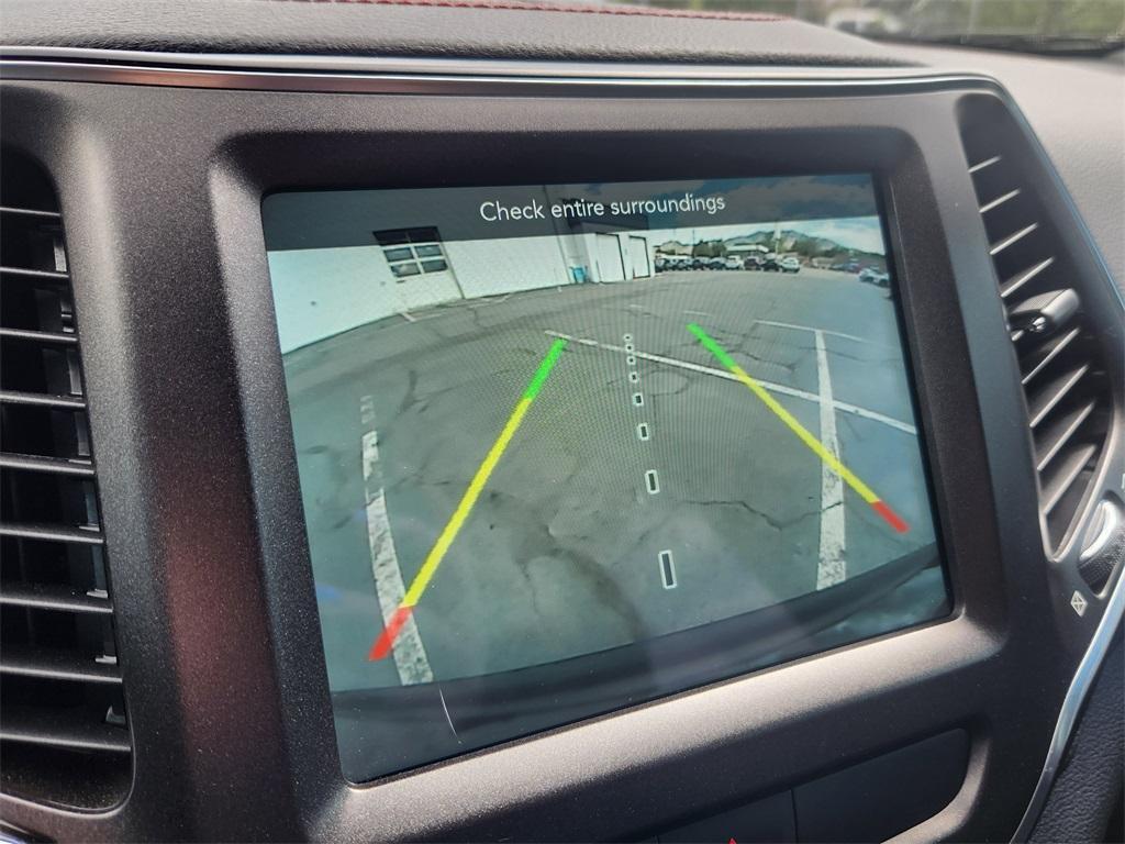used 2020 Jeep Cherokee car, priced at $22,428