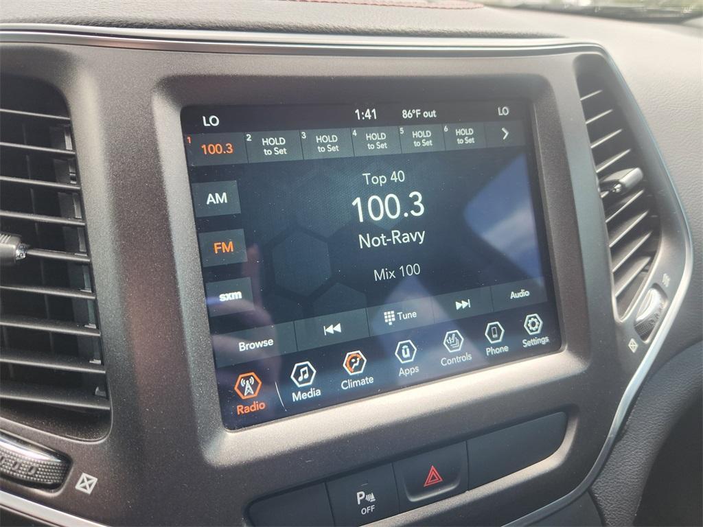 used 2020 Jeep Cherokee car, priced at $22,428