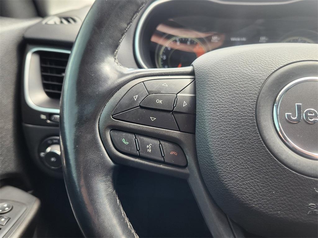 used 2020 Jeep Cherokee car, priced at $22,428