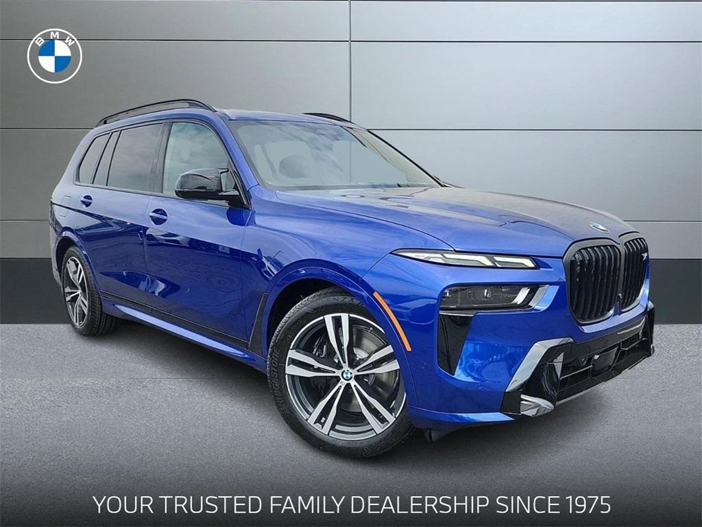 new 2025 BMW X7 car, priced at $123,425