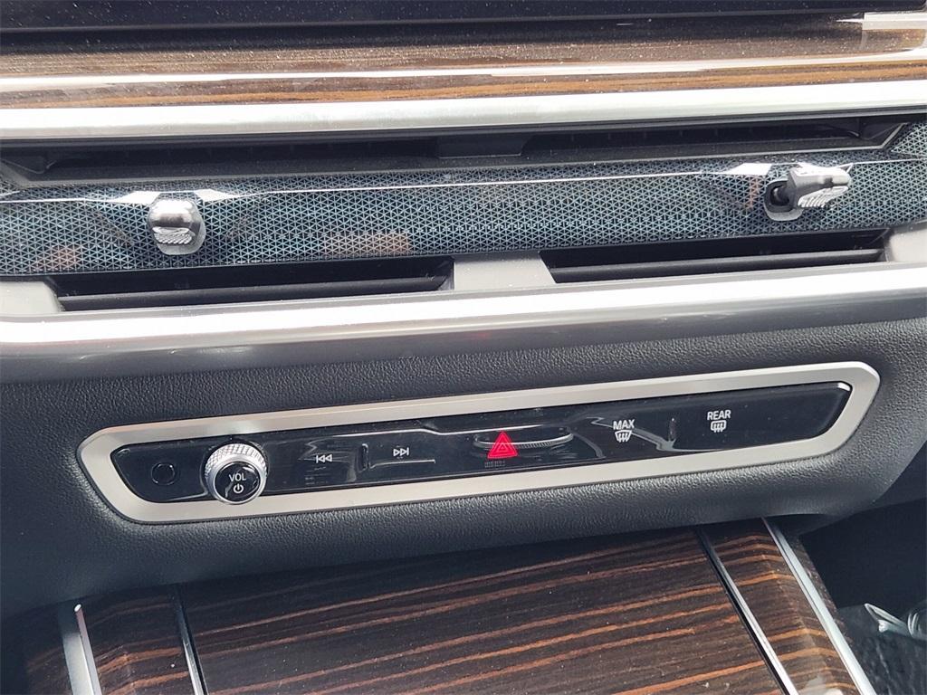 used 2024 BMW X7 car, priced at $73,388