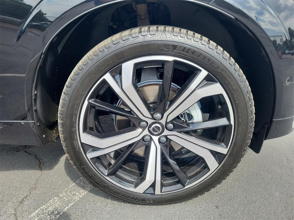 used 2023 Volvo XC60 car, priced at $39,488